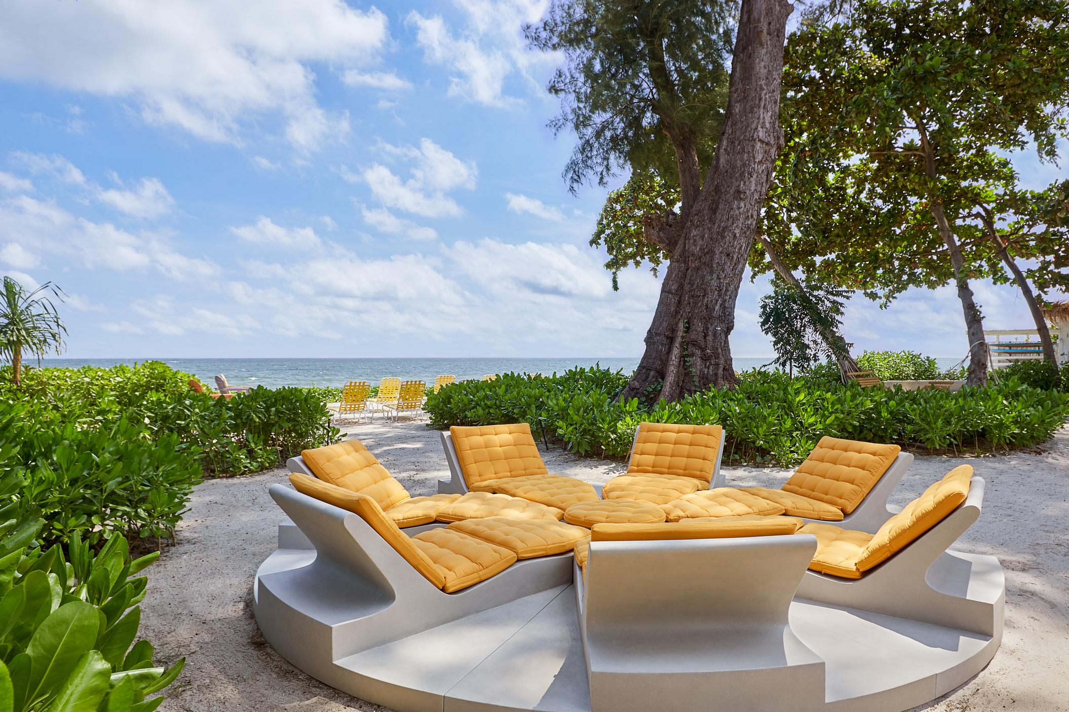 The Standard, Hua Hin Hotel Exterior foto The Beach Club